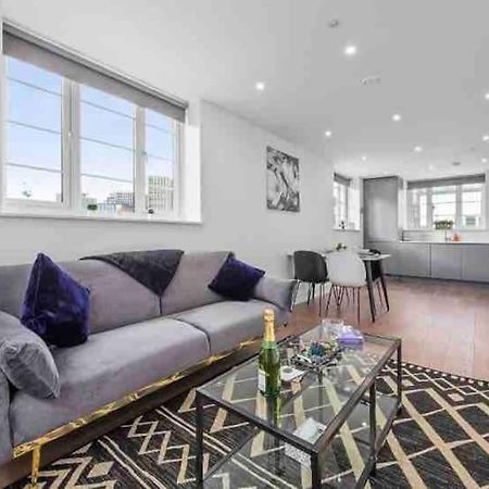Apartamento Cozy Flat Near London Eye/ Victoria / Vauxhall Exterior foto