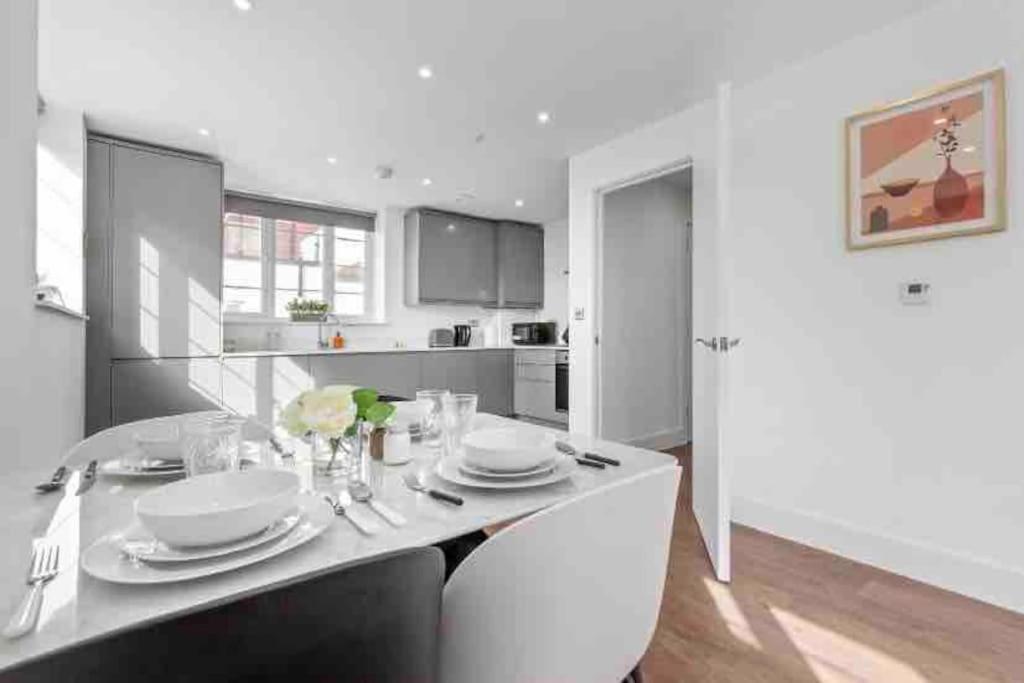 Apartamento Cozy Flat Near London Eye/ Victoria / Vauxhall Exterior foto