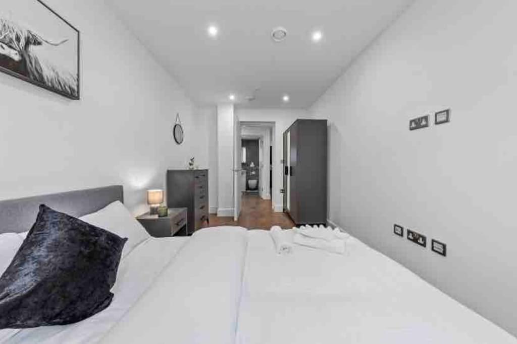 Apartamento Cozy Flat Near London Eye/ Victoria / Vauxhall Exterior foto