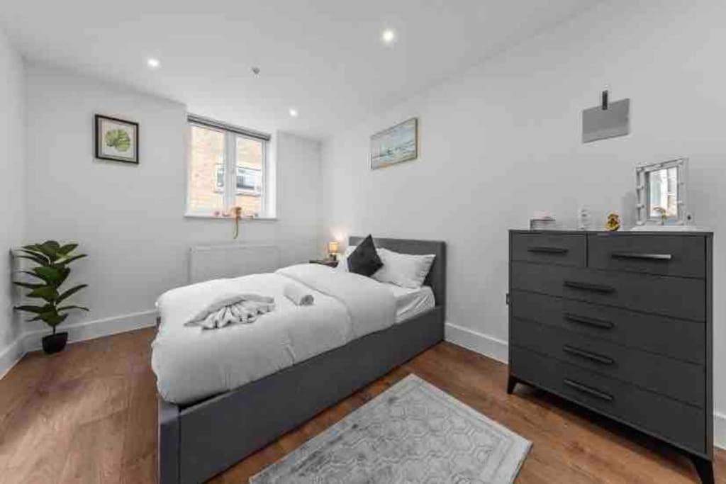 Apartamento Cozy Flat Near London Eye/ Victoria / Vauxhall Exterior foto
