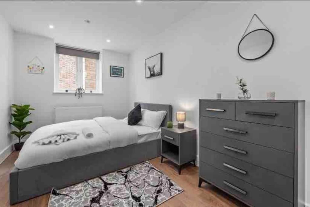Apartamento Cozy Flat Near London Eye/ Victoria / Vauxhall Exterior foto